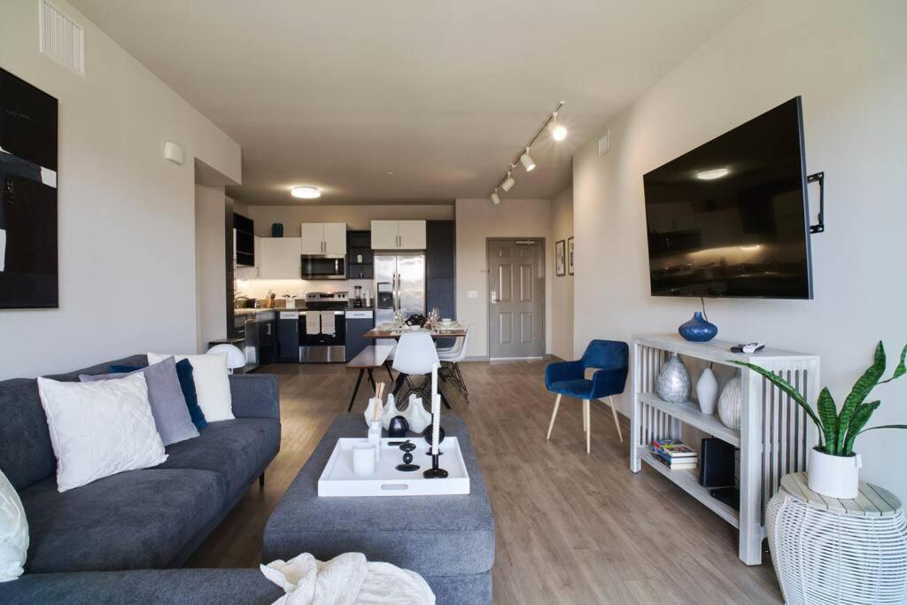 Blue Marina Views Floor Unit 2bd 2ba Apartamento
